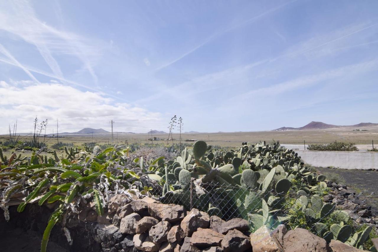 Casa Famara Villa Teguise  Buitenkant foto