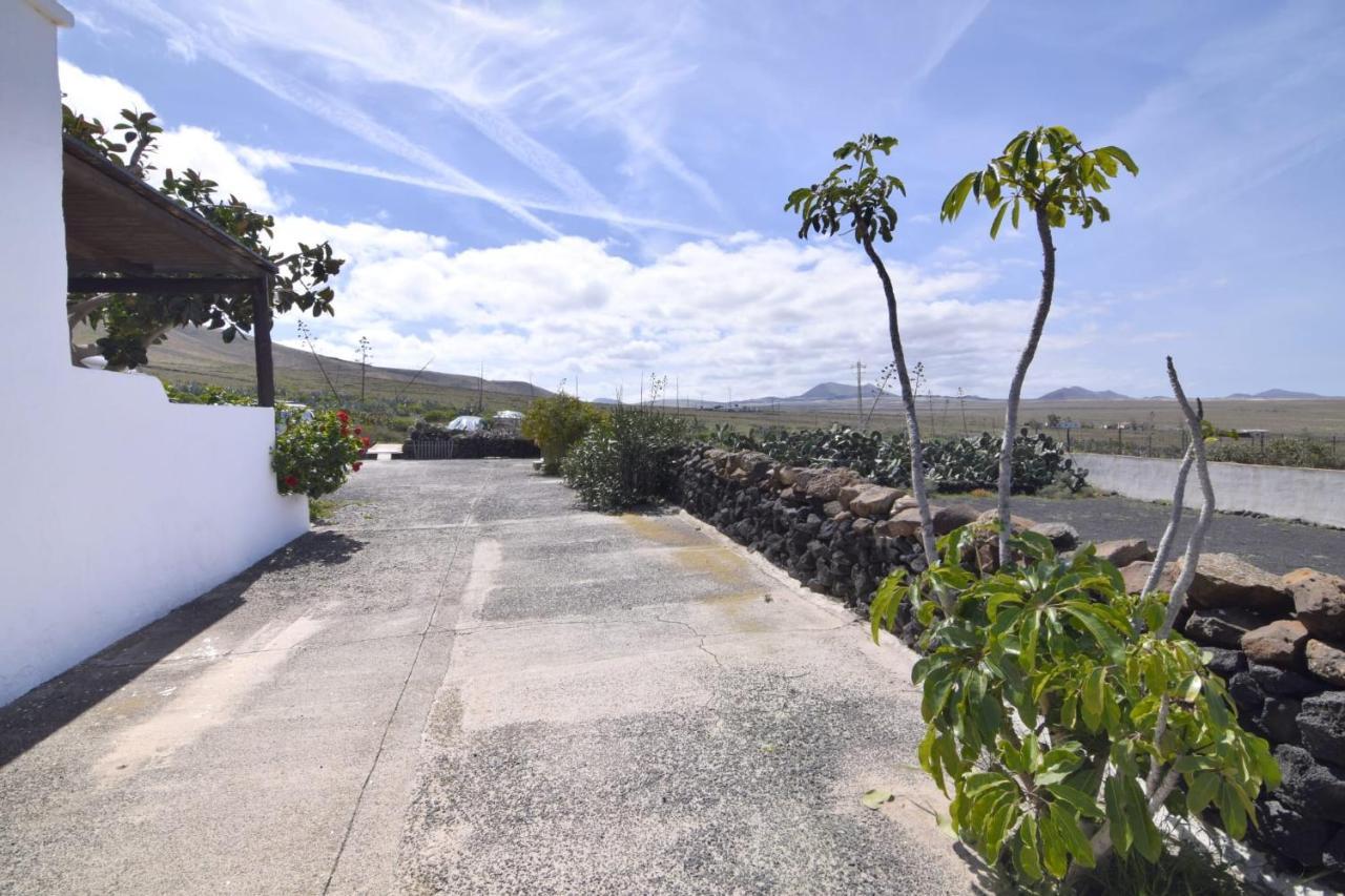 Casa Famara Villa Teguise  Buitenkant foto