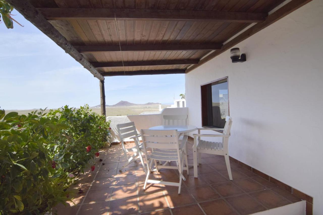 Casa Famara Villa Teguise  Buitenkant foto