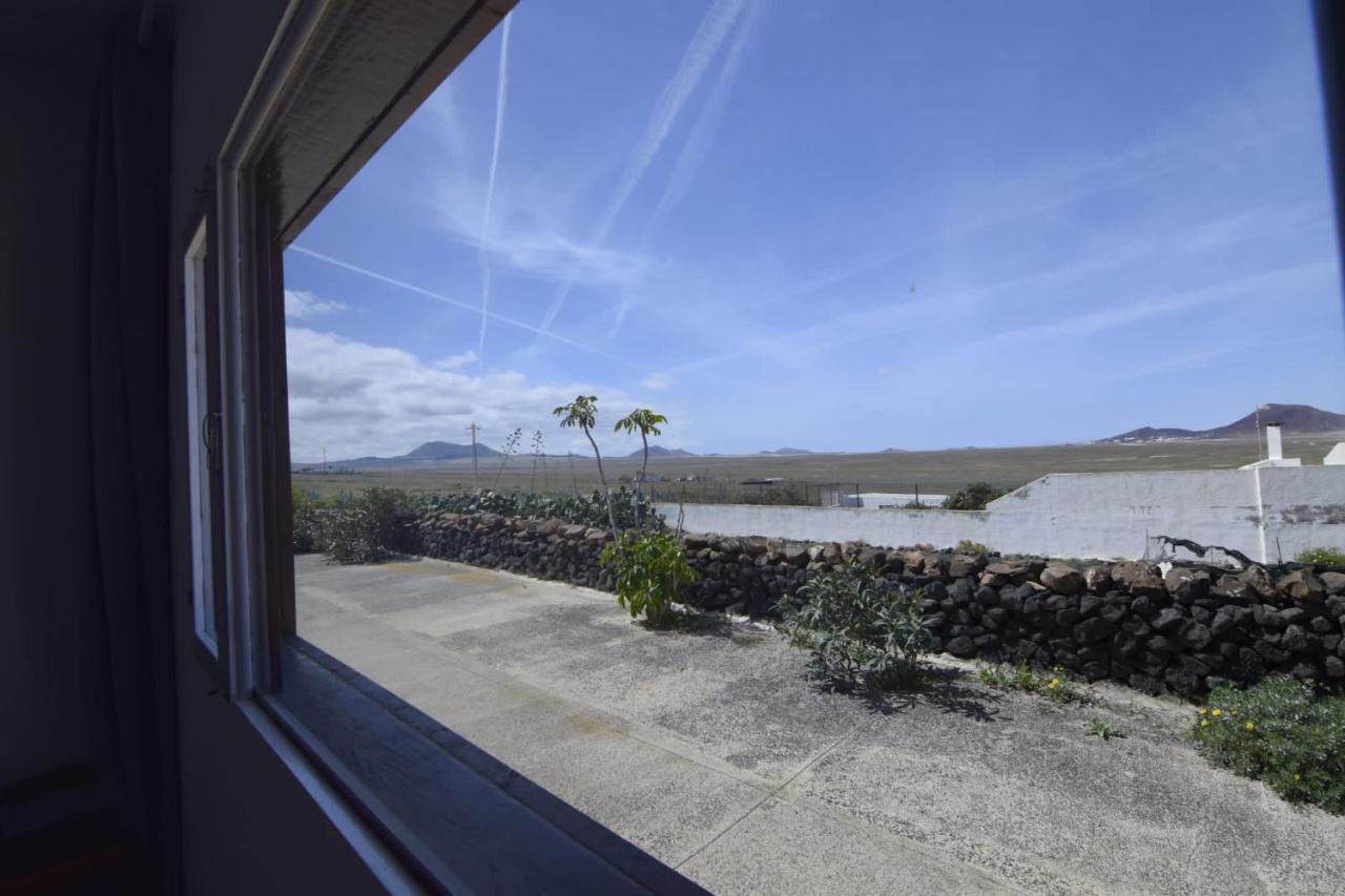 Casa Famara Villa Teguise  Buitenkant foto